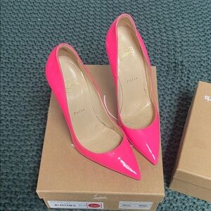 Christian Louboutin Vibrant Pink Heels shocking pink 120 37.5 NO BOX